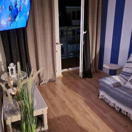 Apartament Wakacyjny Ines -Ustka-Na Wydmie,Samodzielne Zameldowanie,Garaz Do Dyspozycji Gosci Zimmer foto