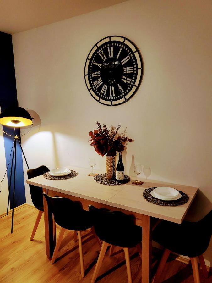 Apartament Wakacyjny Ines -Ustka-Na Wydmie,Samodzielne Zameldowanie,Garaz Do Dyspozycji Gosci Exterior foto